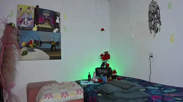 lovely_kittn Live XXX chat