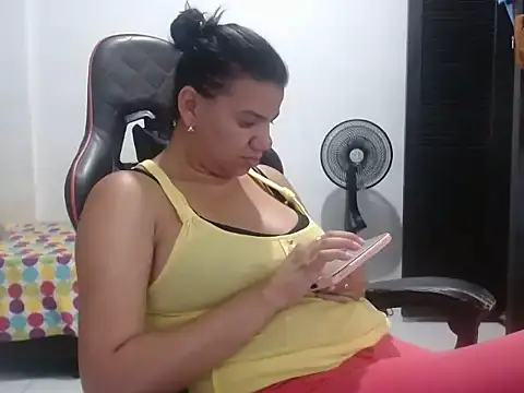 Adriana_0312 Live XXX-chat