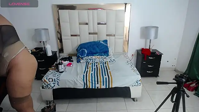 ambercordoba Adlı Modelin Canlı XXX Sohbeti