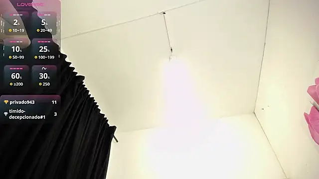 Katy_Jhomson's Live XXX Chat
