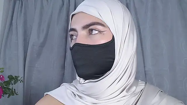 jade_nassar's Live XXX Chat