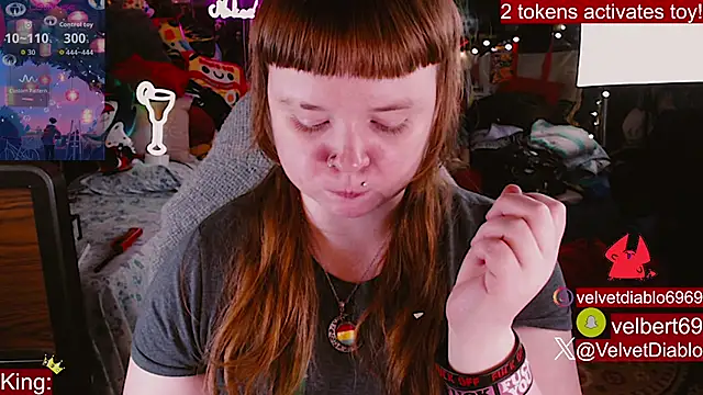 VelvetDiablo Live XXX-chat