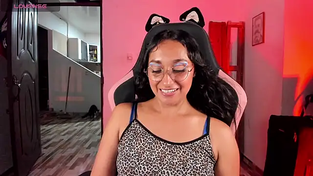 Chat +18 de adrena_10 ao vivo