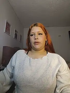 Chat XXX en directo de Kit_Cat