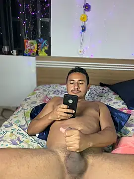Chat XXX ao vivo de Simone_Miller
