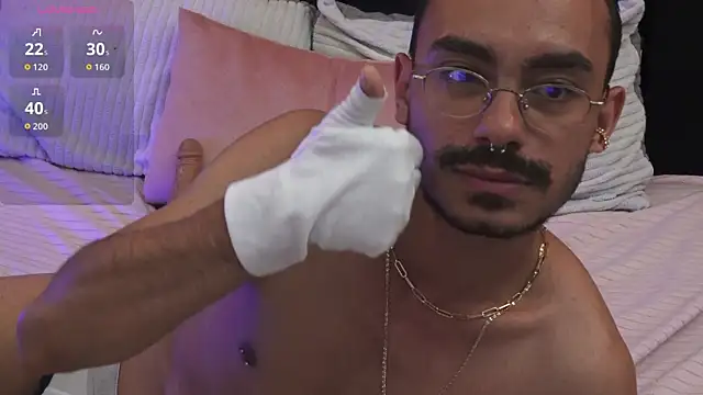 thomas_montiel Chat XXX in diretta