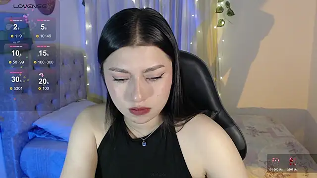 mily_thomson_b_'s Live XXX Chat