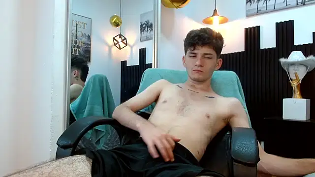 Chat XXX ao vivo de trevor_mob