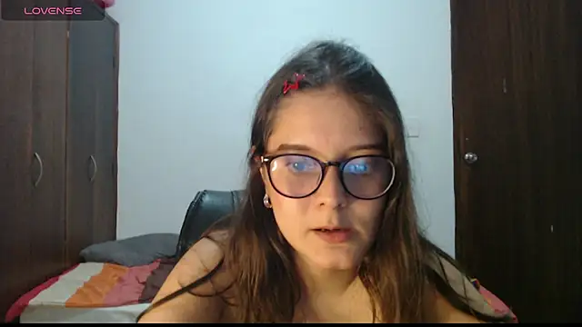 MadieeLorez's Live XXX Chat