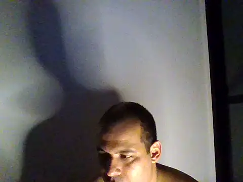 Carlos02145's Live XXX Chat