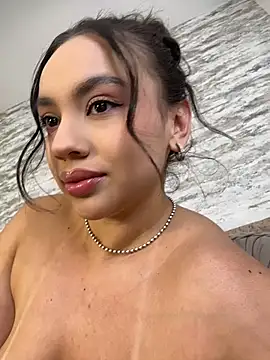 Chatroom XXX en direct de Meli-Bleir