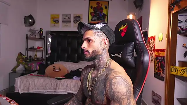 Živý XXX chat logan_hugh8