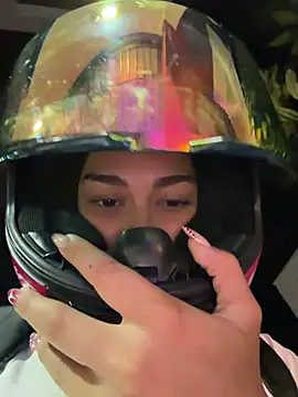 Bonnie_RiderのライブXXXチャット
