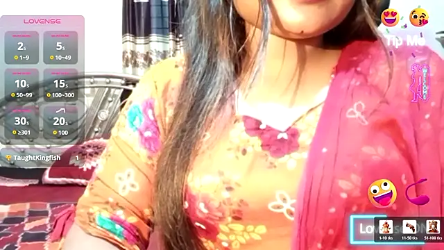 Nusrat_Faria 现场XXX聊天
