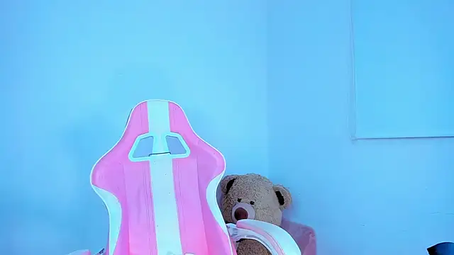 Ariana_f Chat XXX in diretta
