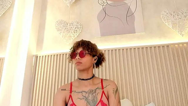 daiana_curly Chat XXX live