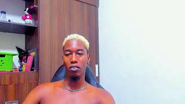 Dreamastercum_ Live XXX-chat