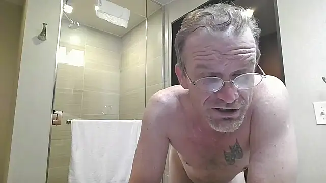Pokazy przed kamerką – The_Real_aDDix269