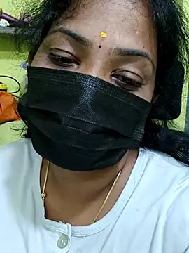 Tamil_Mithra Live XXX-Chat