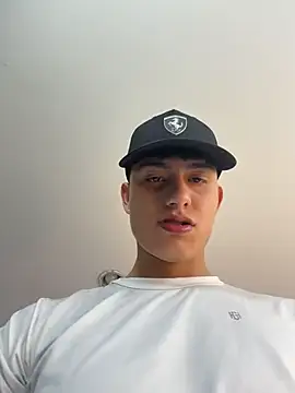 Lander_Cruz 现场XXX聊天
