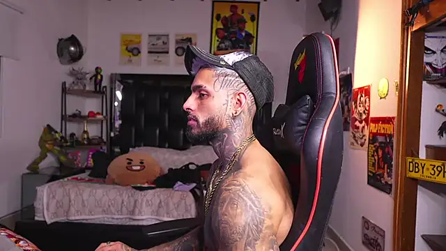 Chat XXX Live logan_hugh8