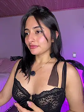 NandaVixen live XXX chat