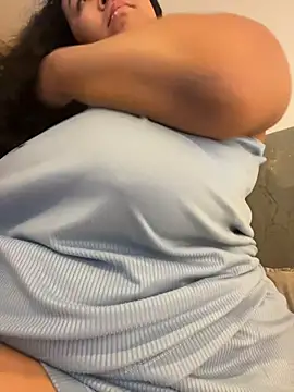 XMara Adlı Modelin Canlı XXX Sohbeti