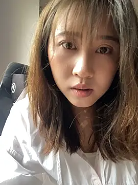 Liliya-77 在線直播表演