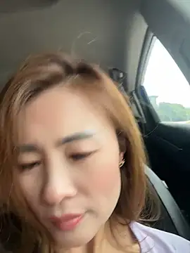 okgirl_23's Live XXX Chat