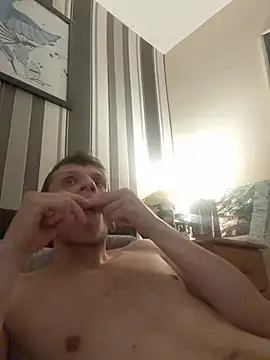 BigDmaskedn Webbikameraesitys