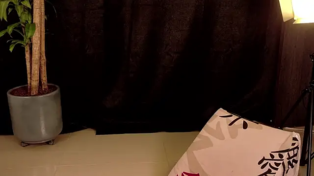 Bruno___69 Live XXX-chat