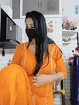 Kaur_Simran_01 即時 XXX 聊天