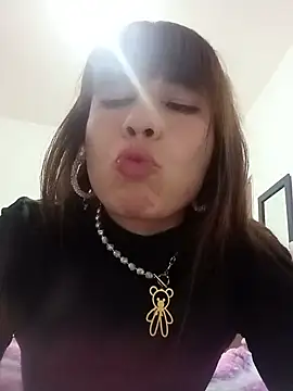 _Luna_Blooms' Live XXX Chat