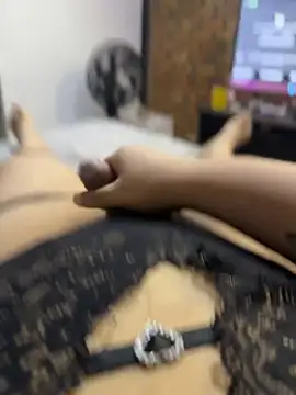 Chat XXX ao vivo de valenthottie