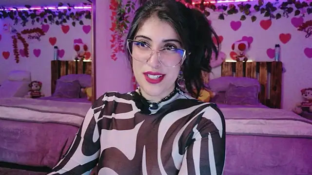 Chatroom XXX en direct de AzaharJaan