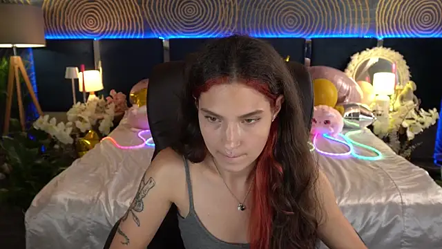BabyFlowerr – Live XXX-chat