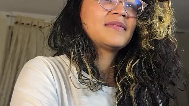 You_Ana31's Live XXX Chat