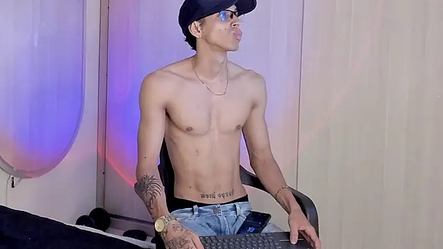 Mheysam_Youngerx Live XXX-Chat