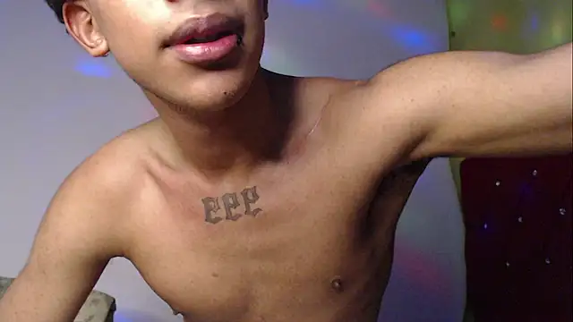צ'אט XXX בשידור חי של hares_mds