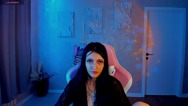 Chat +18 de Emily_Carteri ao vivo