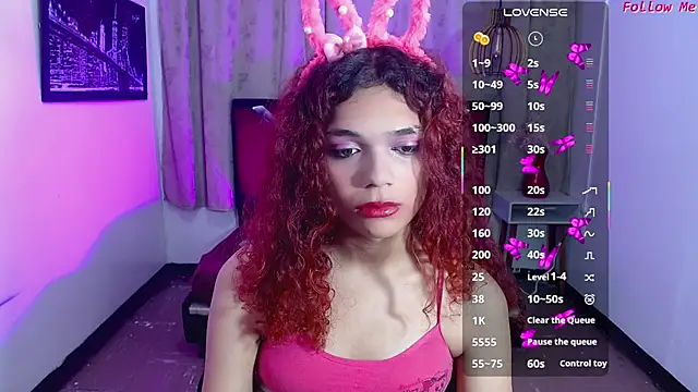 Chat +18 de luisa__torres ao vivo