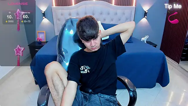 Chat XXX Live Tommy18__