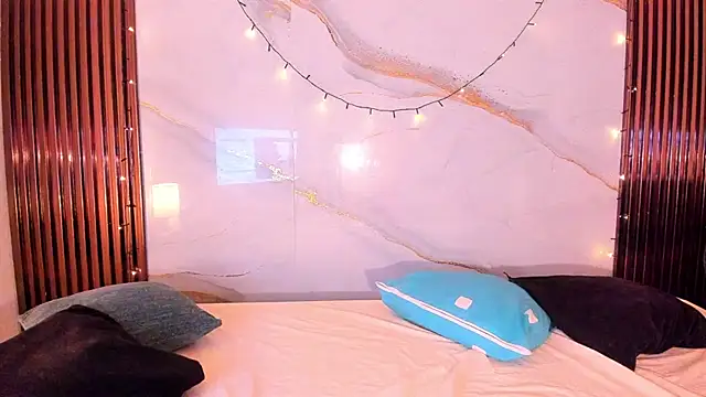 SaraApril_1のライブXXXチャット