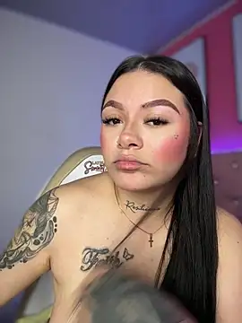 Megaan__More Chat XXX in diretta