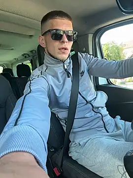 Živý XXX chat VelvetKingg
