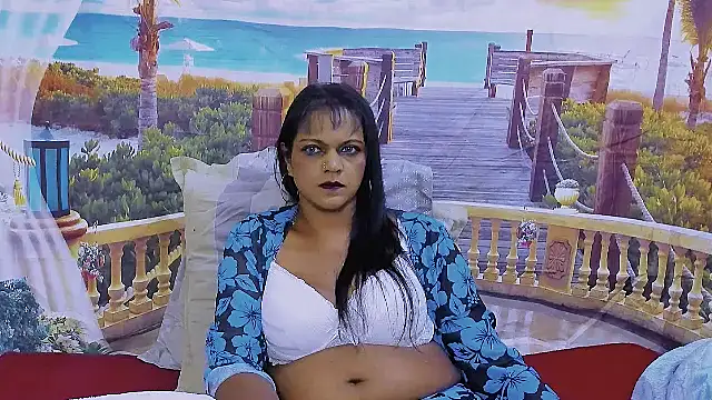 Chat +18 de indianswtbella ao vivo
