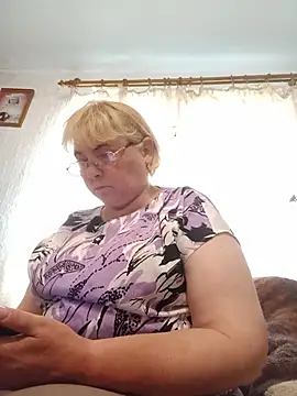 Онлайн чат XXX Elena_Beautiful784