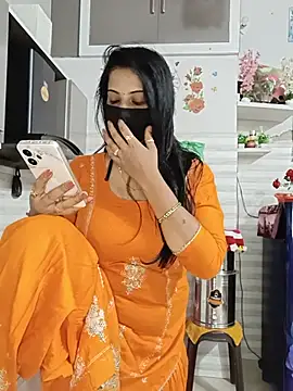 Kaur_Simran_01 Adlı Modelin Canlı XXX Sohbeti