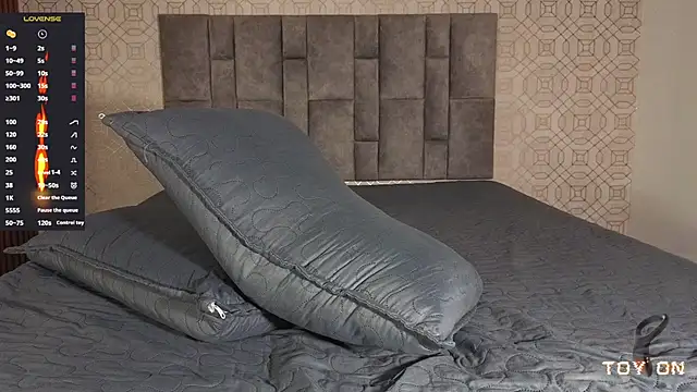 isaacblaze_ Chat XXX live