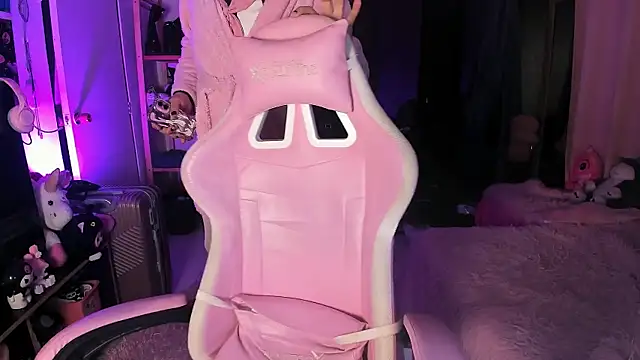 צ'אט XXX בשידור חי של Loona_s